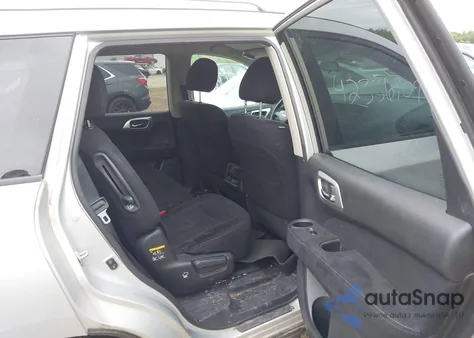 2016 Nissan Pathfinder Platinum/S/Sl/Sv z USA, uszkodzony, nr VIN 5N1AR2MM0GC617440